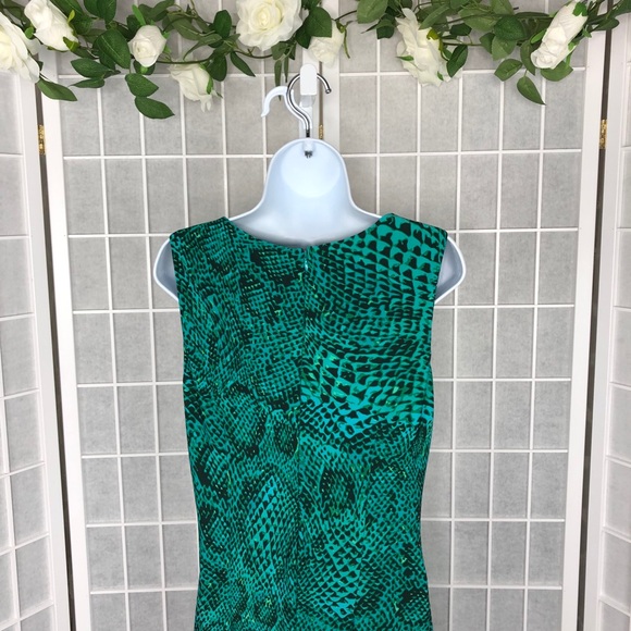 Calvin Klein Women’s Short Sleeves Dress - Picture 7 of 10